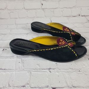 BCBG MaxAzria Women's 39UK Black Suede Embroidered Slides Sandals Morocc…